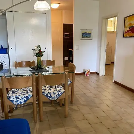 Bilocale A Con Piscina Apartamento