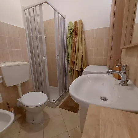 Bilocale A Con Piscina Marina Di Bibbona