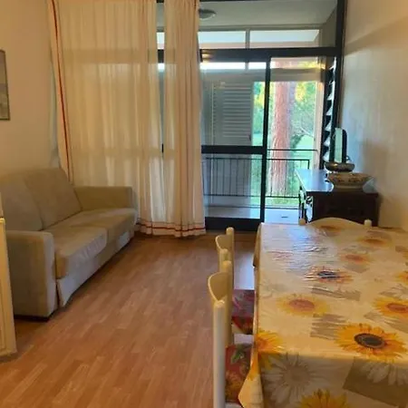 Bilocale A Con Piscina